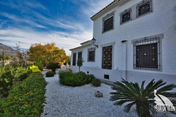 Частный шале на продаже в Guadalest, Гвадалест photo 1