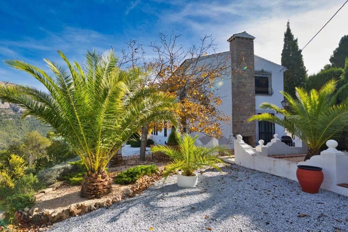 Venta de chalet independiente en Guadalest, Guadalest
photo 3