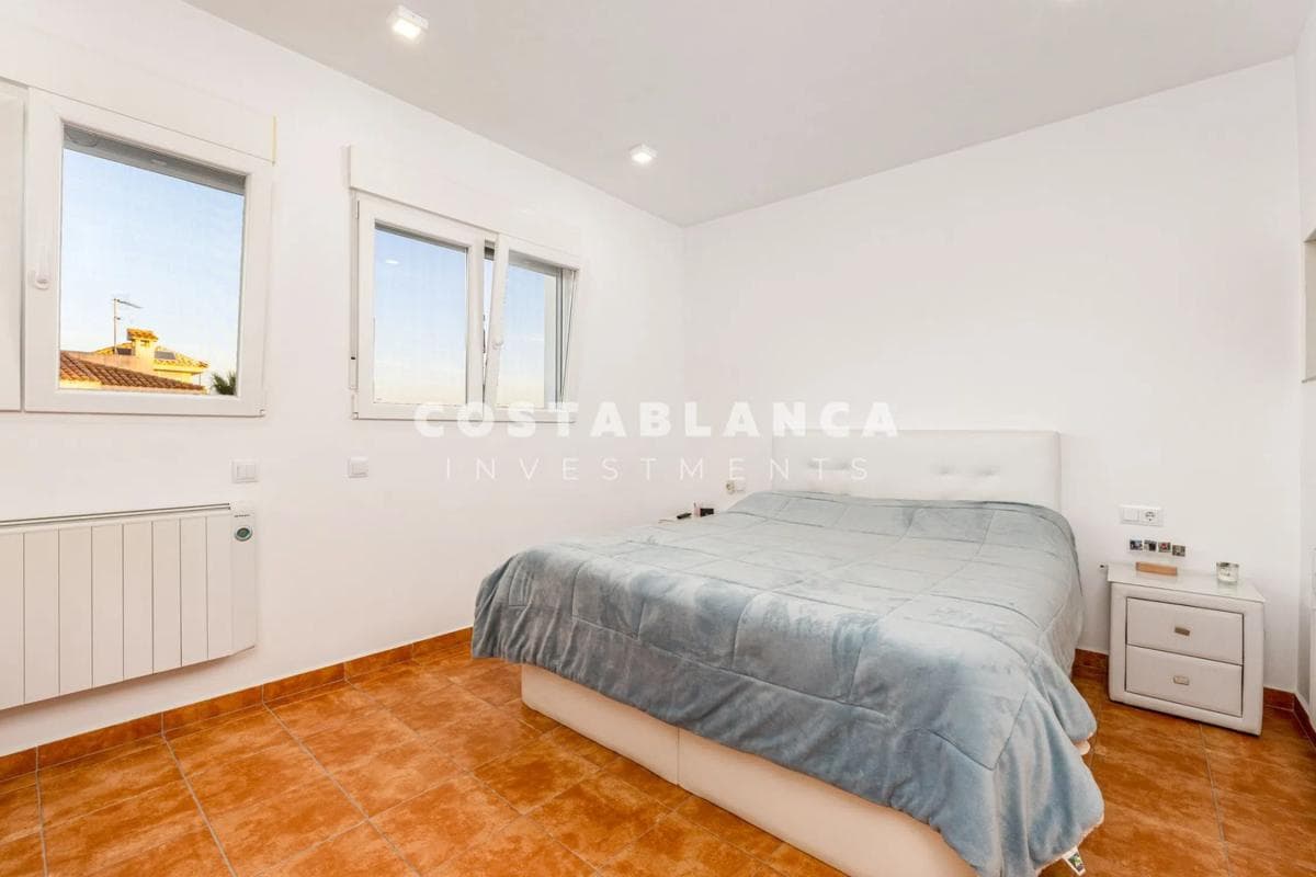 Venta de chalet independiente en Calle Serra del Cabeçó d'Or, La Nucia
photo 5