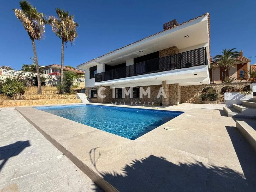 Venta de chalet independiente en Montebello - Nou Espai, La Nucia
photo 3