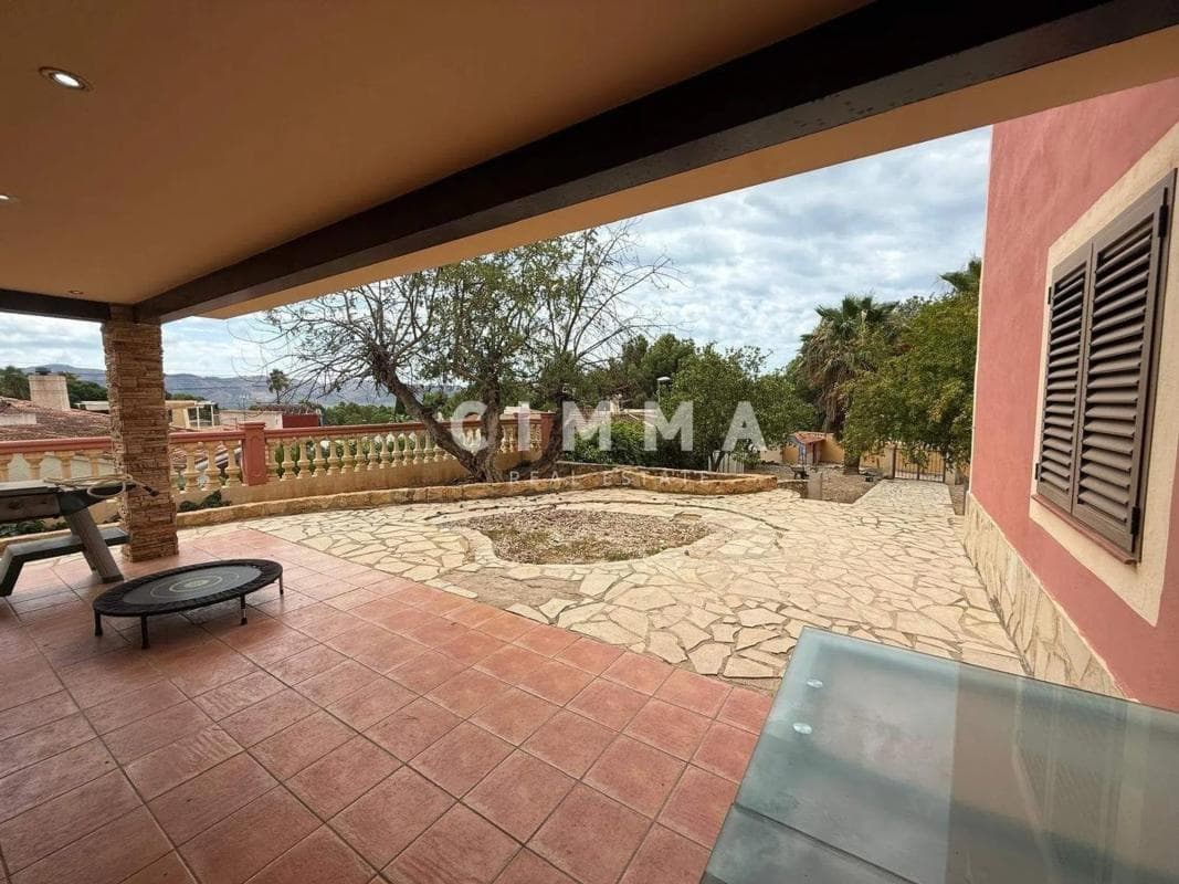 Venta de chalet independiente en La Nucia Pueblo, La Nucia
photo 5