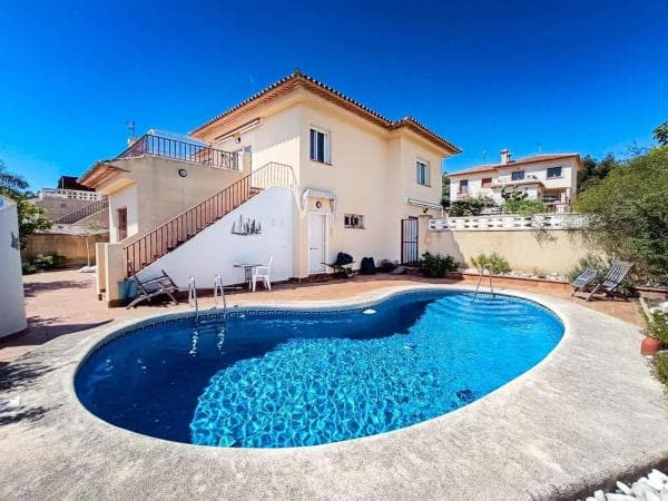 Independent chalet for sale in El Tossal-Bello Horizonte, La Nucia
photo 1