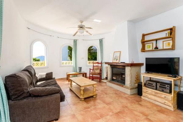 Independent chalet for sale in Calle Mar de Barents, La Nucia
thumbnail 2