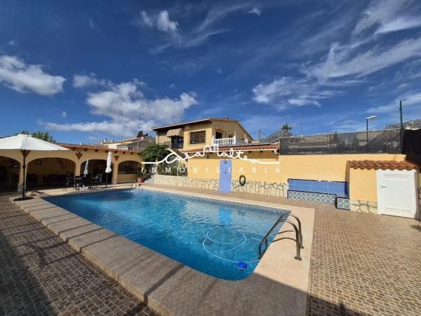 Independent chalet for sale in Coloma, La Nucia
thumbnail 2