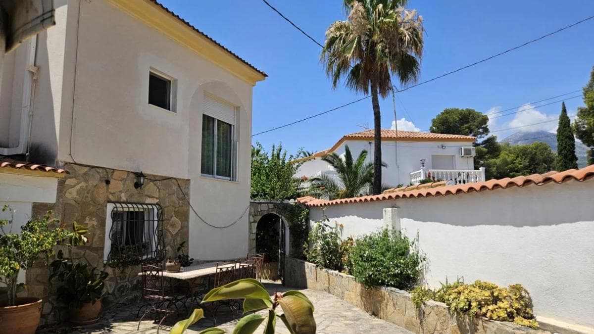 Venta de chalet independiente en Calle Passerell, La Nucia
photo 2