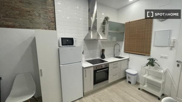 Piso en alquiler en C/ de Josep Benlliure , València photo 1