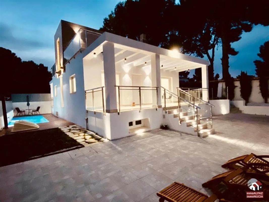 Venta de chalet independiente en Avenida de Coloma, La Nucia
photo 5