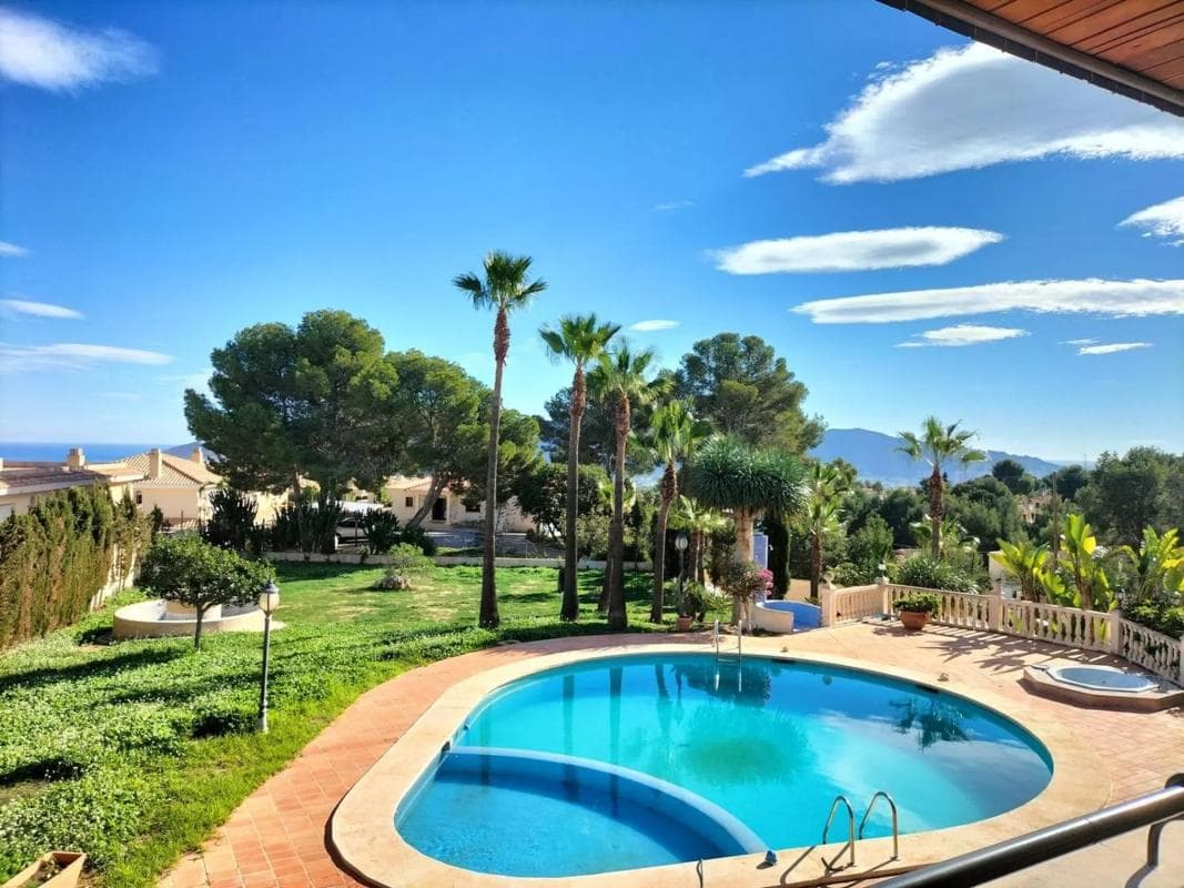 Venta de chalet independiente en Coloma, La Nucia
photo 3