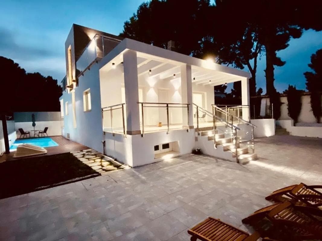 Venta de chalet independiente en Avenida de Coloma, La Nucia
photo 2