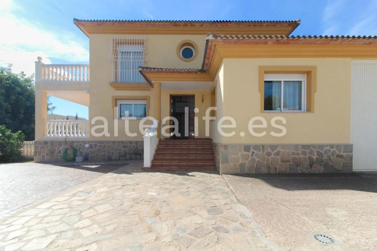 Venta de chalet independiente en Calle Lisboa, La Nucia
photo 5