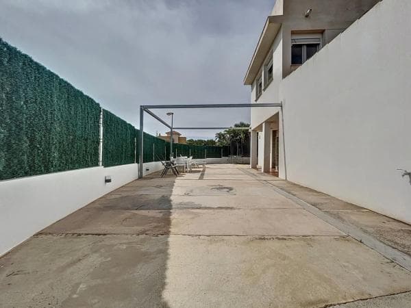 Частный шале на продаже в Montebello - Nou Espai, Ла Нусия photo 1