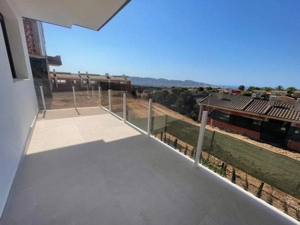Четырехквартирный дом на продажу на Avenida Serra D'Aitana, 7 , Ла Нусия thumbnail 2