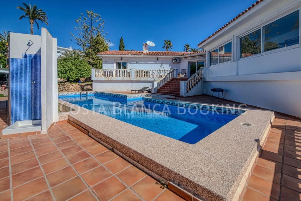 Venta de chalet independiente en Calle Gessami, La Nucia
photo 5