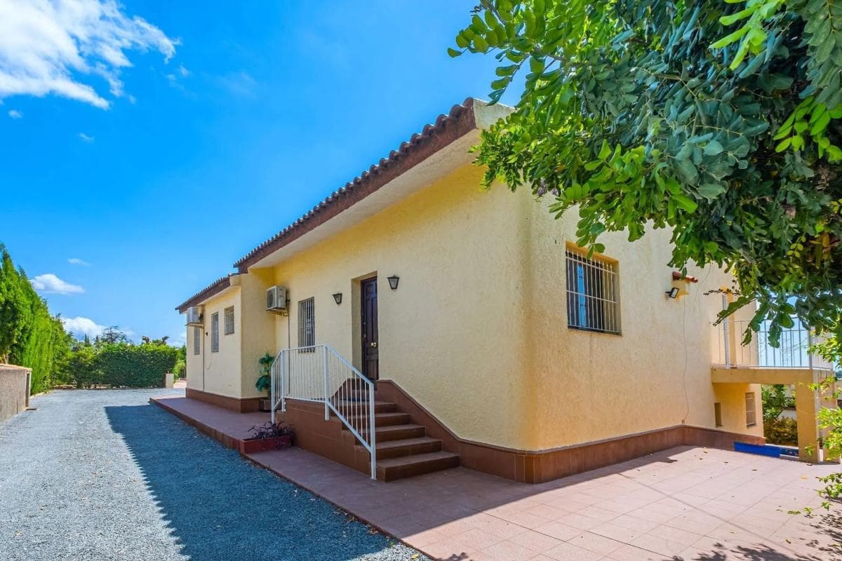 Venta de chalet independiente en Casco urbano, Polop
photo 5