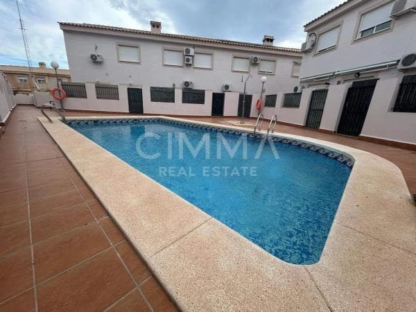 Chalet independiente en venta en Casco urbano, Polop
thumbnail 2