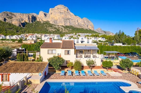Chalet independiente en venta en Camino Frare, Polop
photo 1