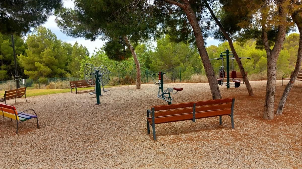 Venta de chalet independiente en Avenida Andalucía, 36, Polop
photo 2