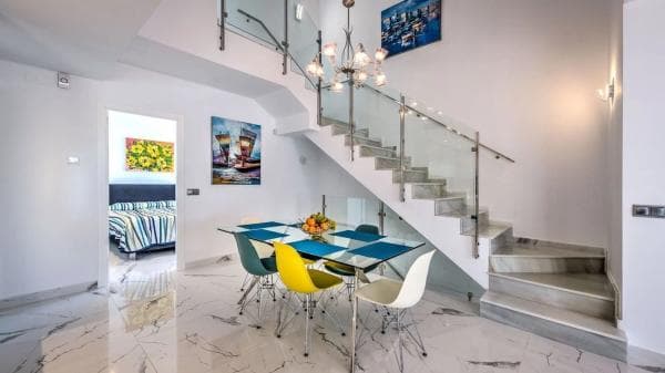 Chalet independiente en venta en Calle Florencia, Polop
thumbnail 2