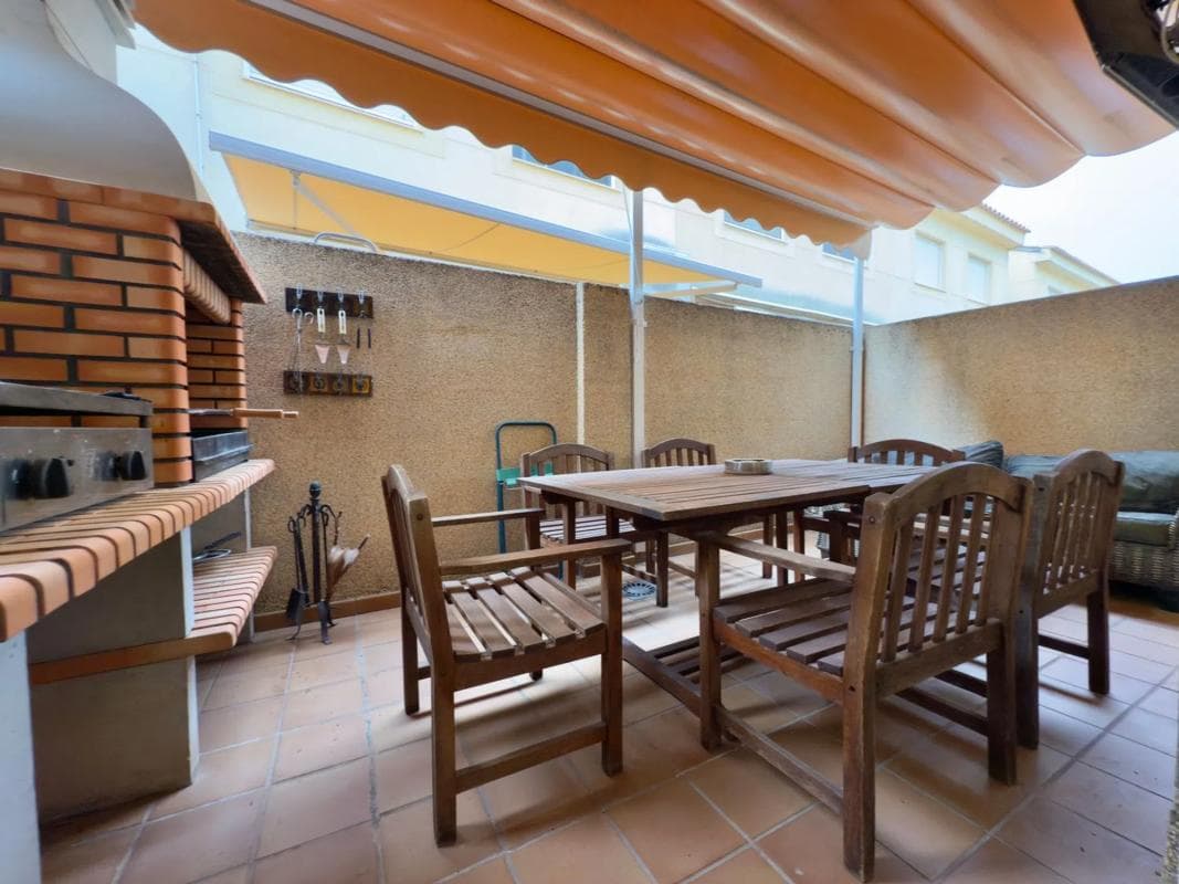 Venta de chalet adosado en TR OSCAR ESPLA, 27 , Polop photo 2