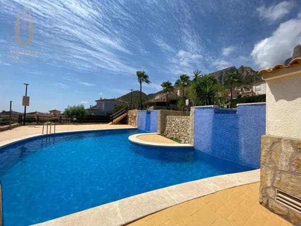 Chalet independiente en venta en Casco urbano, Polop
thumbnail 1