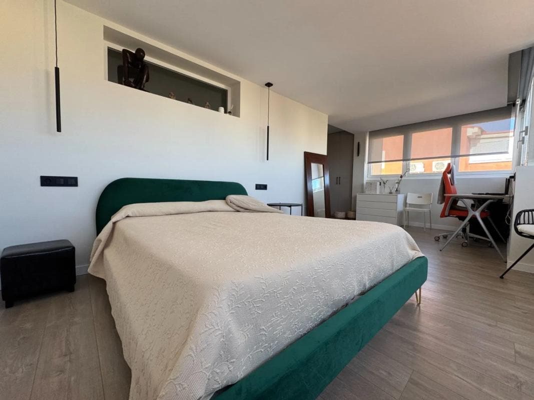 Properties for sale and rent in Spain photo 4
