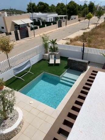 Chalet independiente en venta en Casco urbano, Polop
thumbnail 1