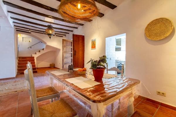 Chalet independiente en venta en Casco urbano, Polop
thumbnail 2