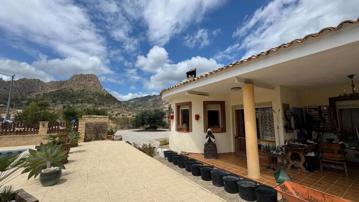 Venta de chalet independiente en Calle Alacant, Relleu
photo 5