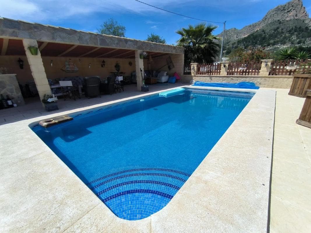 Venta de chalet independiente en Relleu, Relleu
photo 5