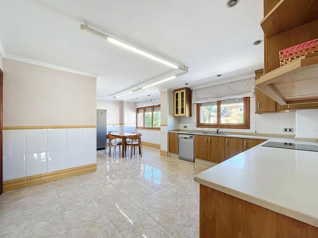 Venta de piso en Calle Madrid, Alfaz del Pi
photo 3