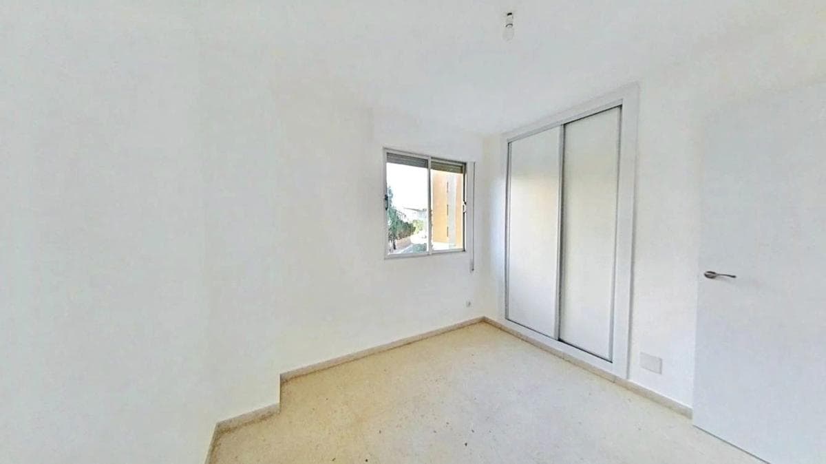 Sale of apartment in Playa de Poniente, Benidorm
photo 2