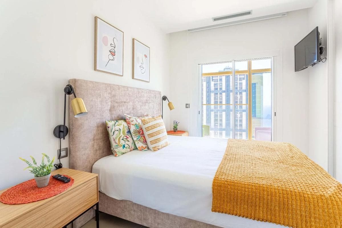 Venta de piso en Playa de Poniente, Benidorm
photo 3