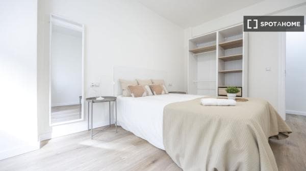 Habitación en piso compartido en valència thumbnail 1