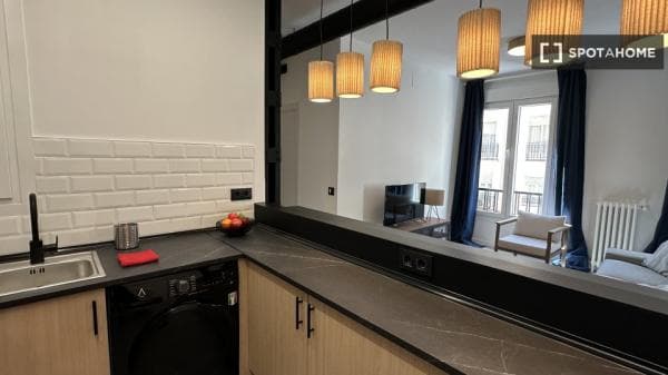 Piso en alquiler en C. de Alonso Cano , Madrid thumbnail 2