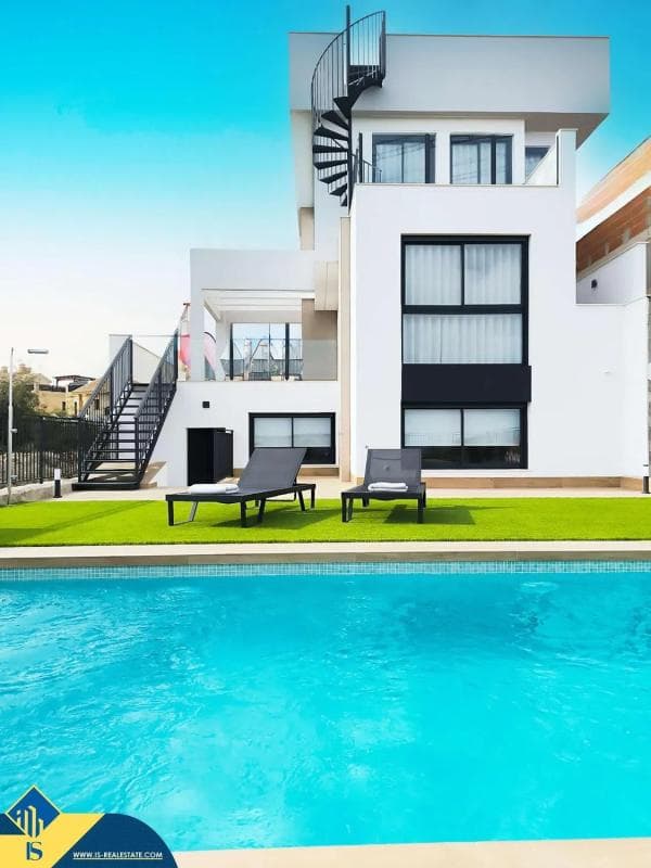 Properties for sale and rent in Spain photo 2