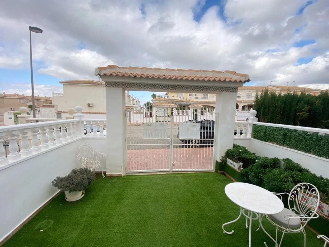 Propiedades en venta y alquiler en España photo 3