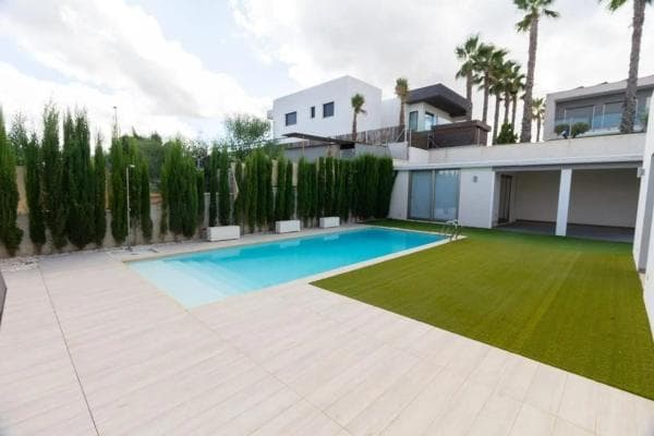 Chalet independiente en venta en Benijofar, Benijofar
thumbnail 2