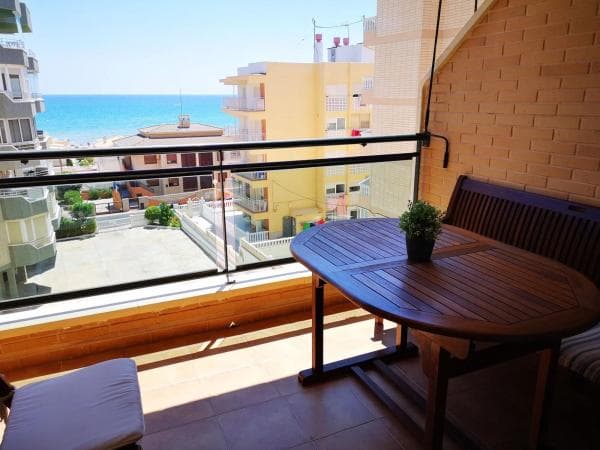 Piso en venta en Guardamar Playa, Guardamar del Segura
thumbnail 2
