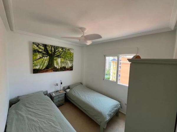 Piso en venta en Calle Maestro Alfonso Marín, 3, Guardamar del Segura
thumbnail 2
