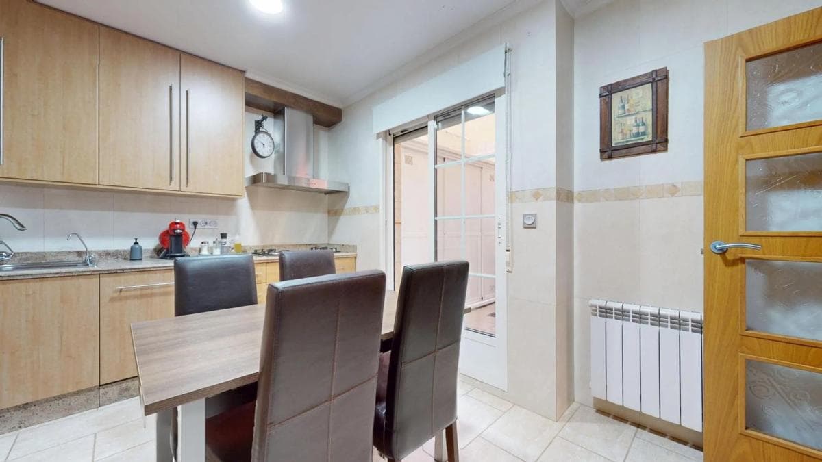 Venta de chalet adosado en Calle Bécquer , Pilar de la Horadada photo 2