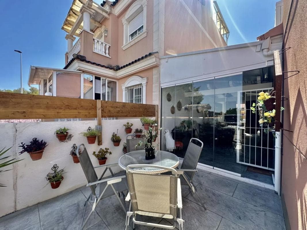 Venta de chalet adosado en Avenida de Finlandia, 2 , Gran Alacant photo 5