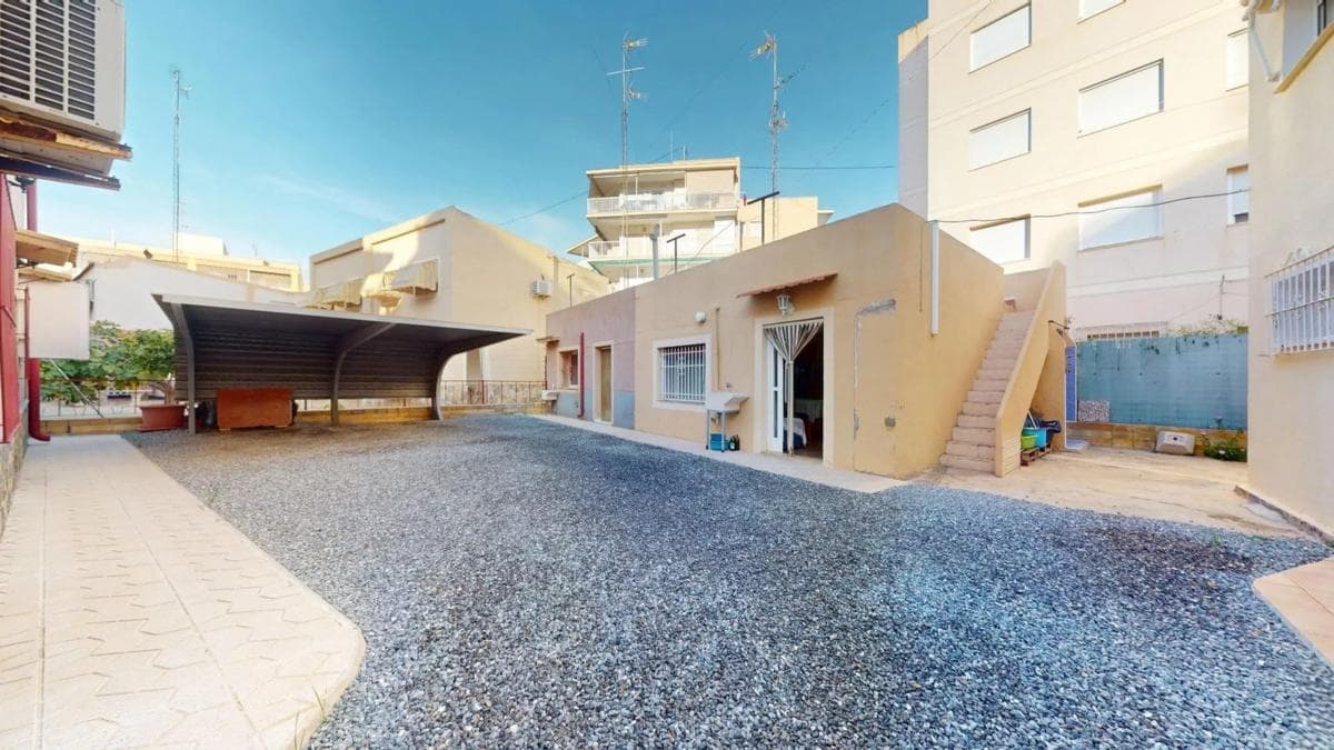 Venta de chalet independiente en Tamarit - Playa Lissa, Santa Pola
photo 5