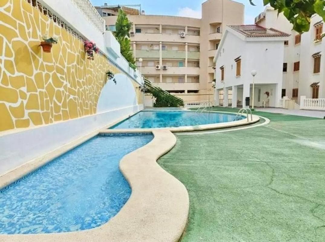 Venta de piso en Calas de Santa Pola este, Santa Pola
photo 2