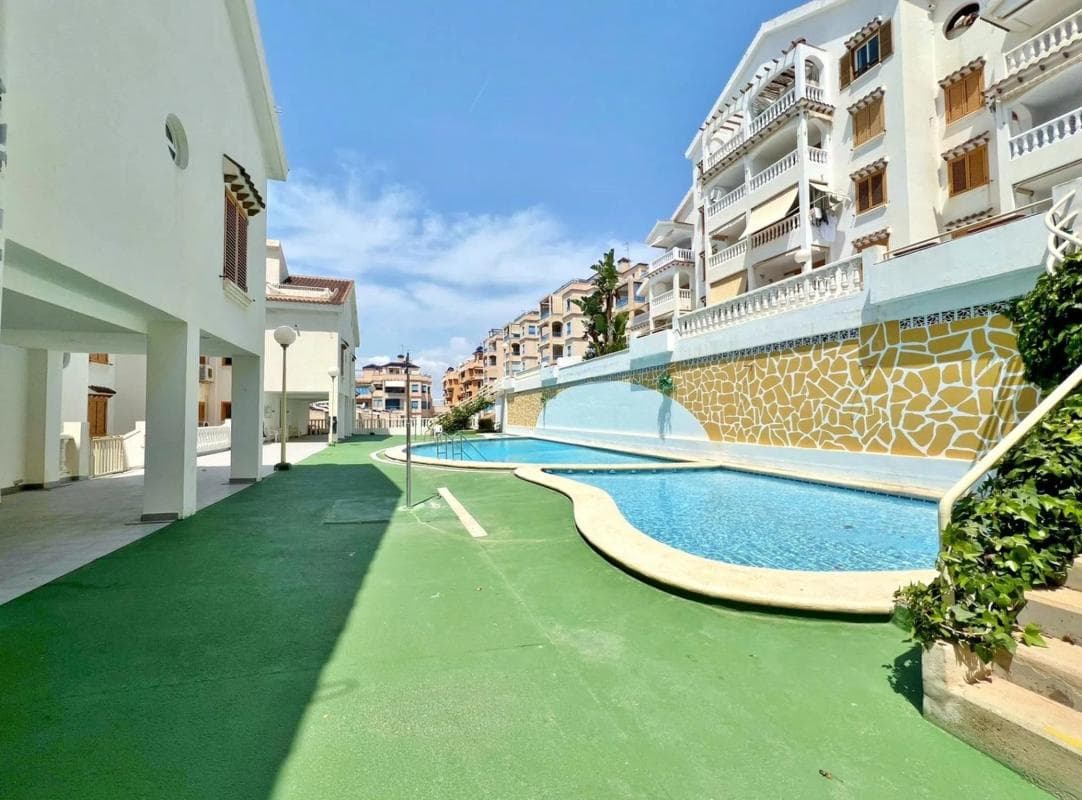 Venta de piso en Calas de Santa Pola este, Santa Pola
photo 4