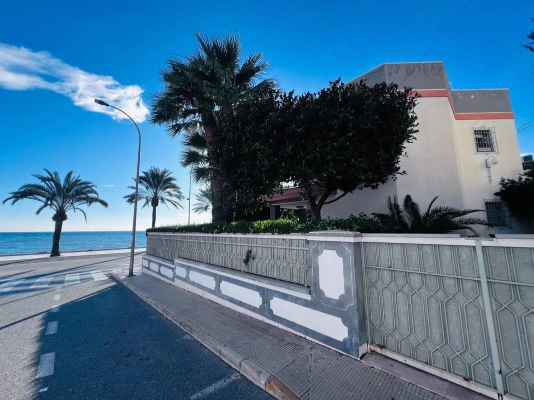 Venta de chalet independiente en Calas de Santiago Bernabeu, Santa Pola
photo 3