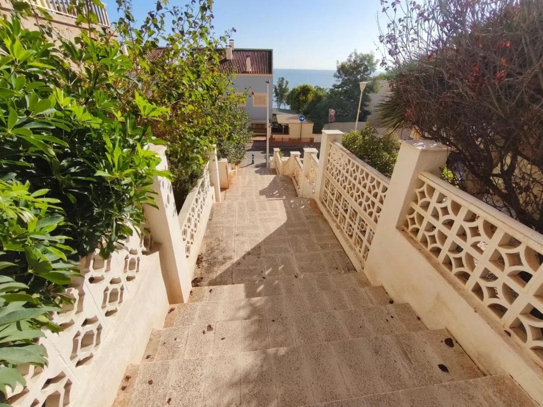 Venta de piso en Avenida Oscar Espla, 7, Santa Pola
photo 2