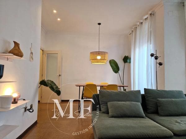 Piso en venta en CL RAFAEL ALTAMIRA, Alicante / Alacant
thumbnail 2