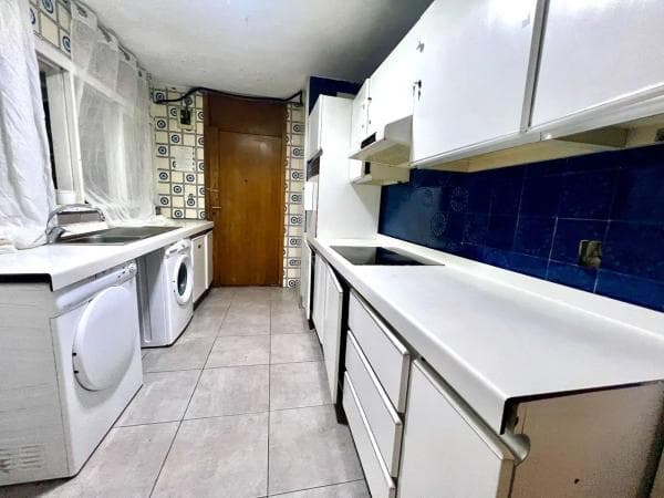 Piso en venta en Calle Reyes Católicos, Alicante / Alacant
photo 1
