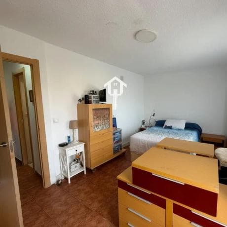 Piso en venta en CL PINTOR PEDRO CAMACHO, Alicante / Alacant
thumbnail 2