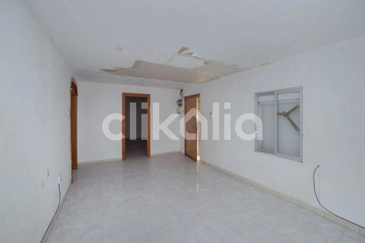 Venta de chalet independiente en Calle Toledo, San Vicente del Raspeig
photo 2